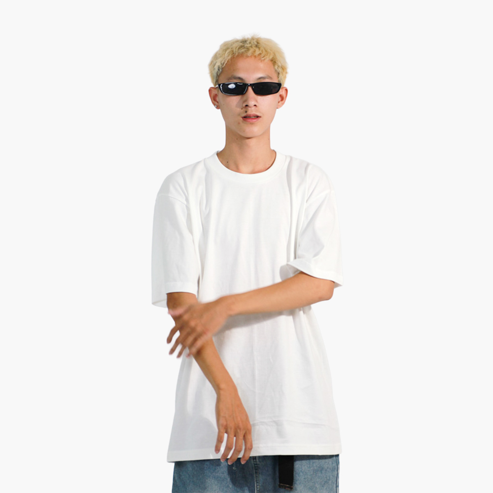 รับออกแบบเสื้อยืด รูปคนใส่เสื้อจริง รุ่น COMB30
