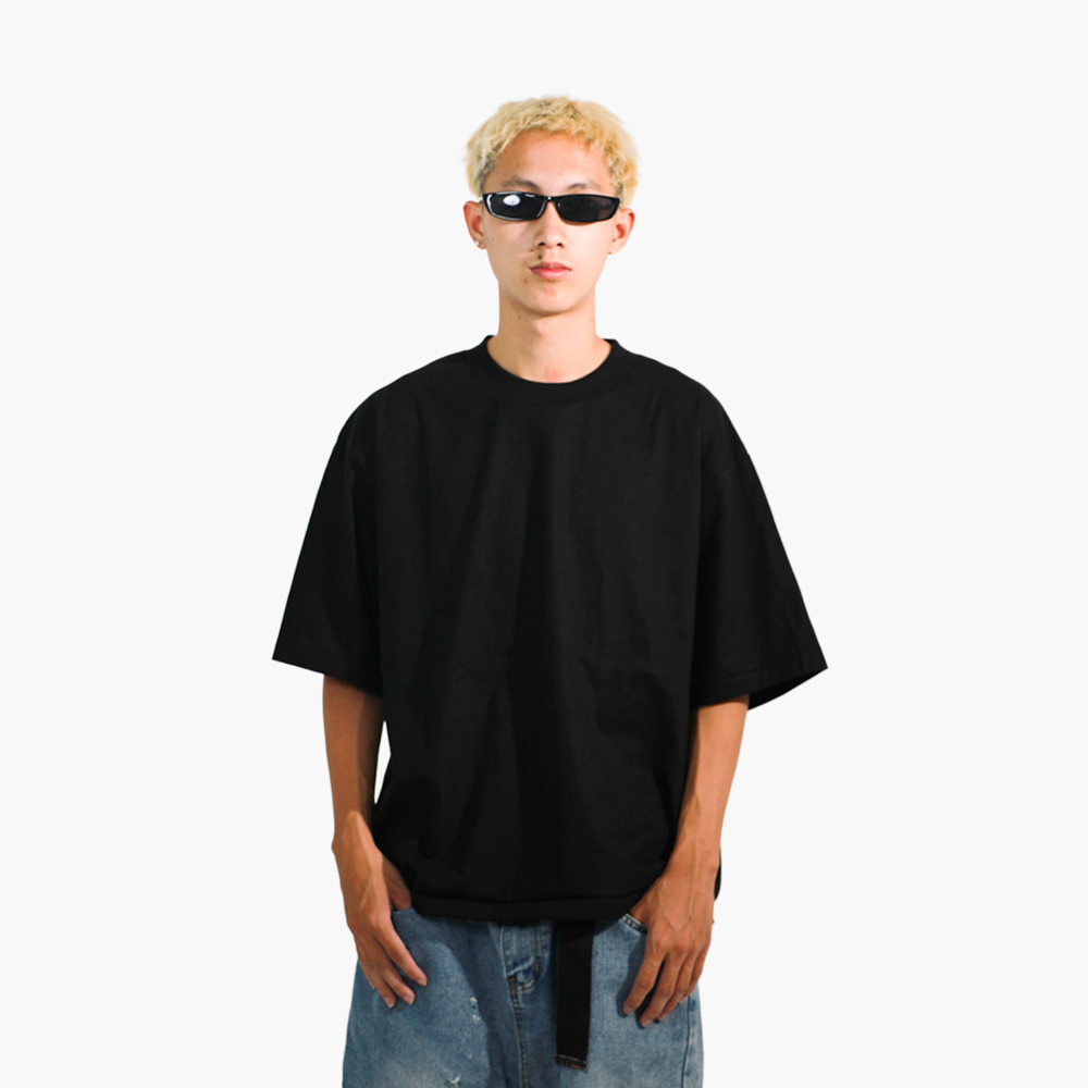 รับสกรีนเสื้อ ภาคกลาง รูปคนใส่เสื้อจริง รุ่น SAVAGE BOXY