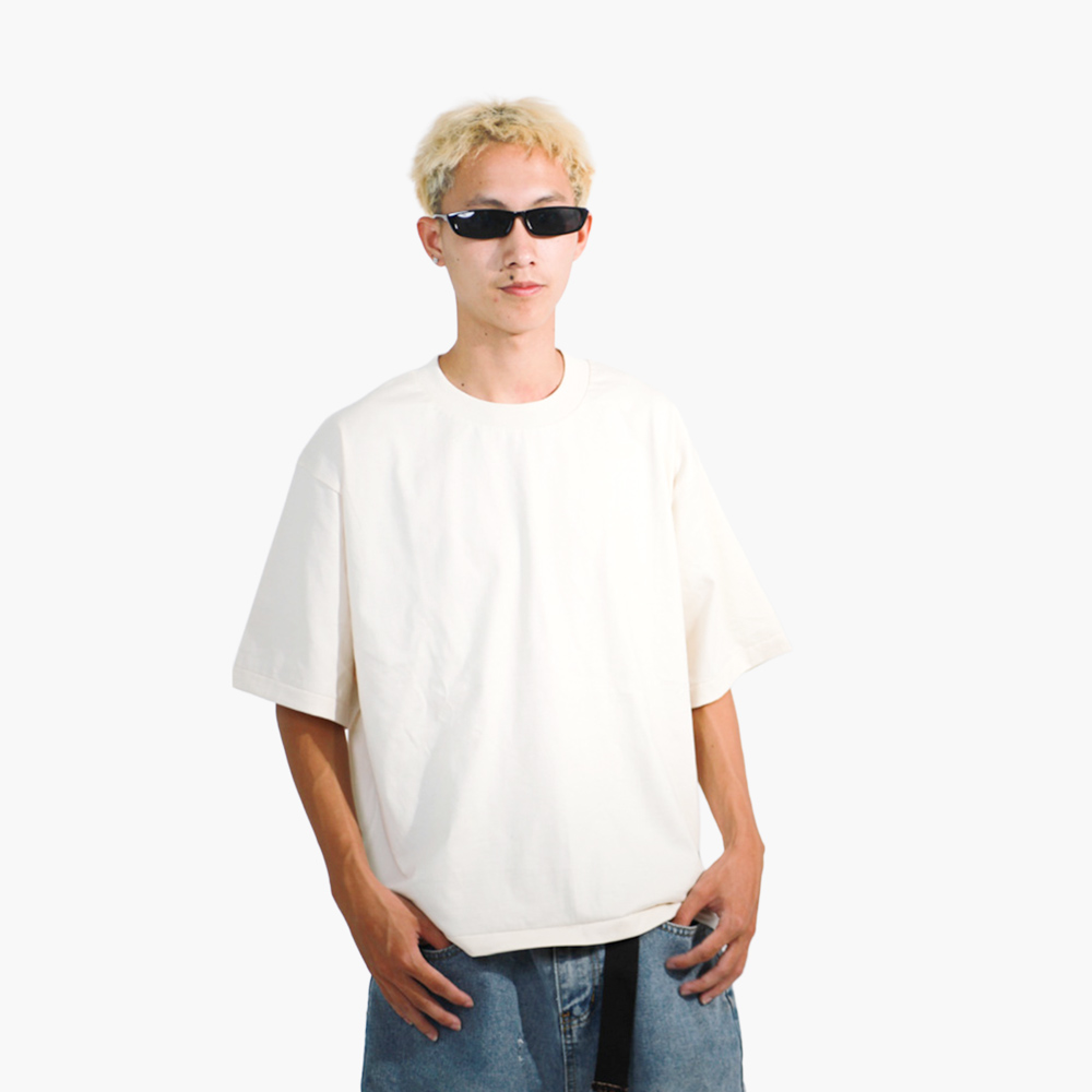 ออกแบบเสื้อฟรี รูปคนใส่เสื้อจริง รุ่น SAVAGE BOXY