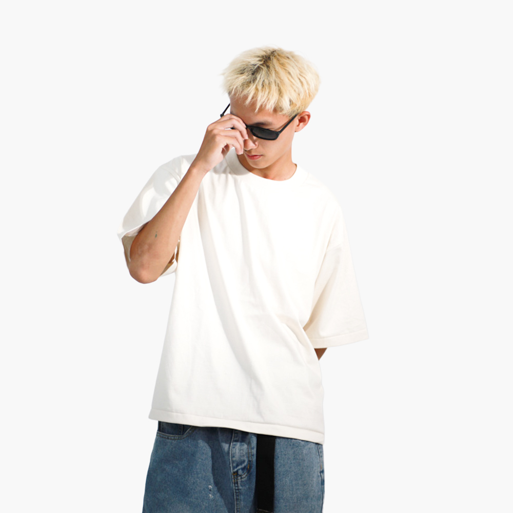ผลิตเสื้อช็อป รูปคนใส่เสื้อจริง รุ่น SAVAGE BOXY