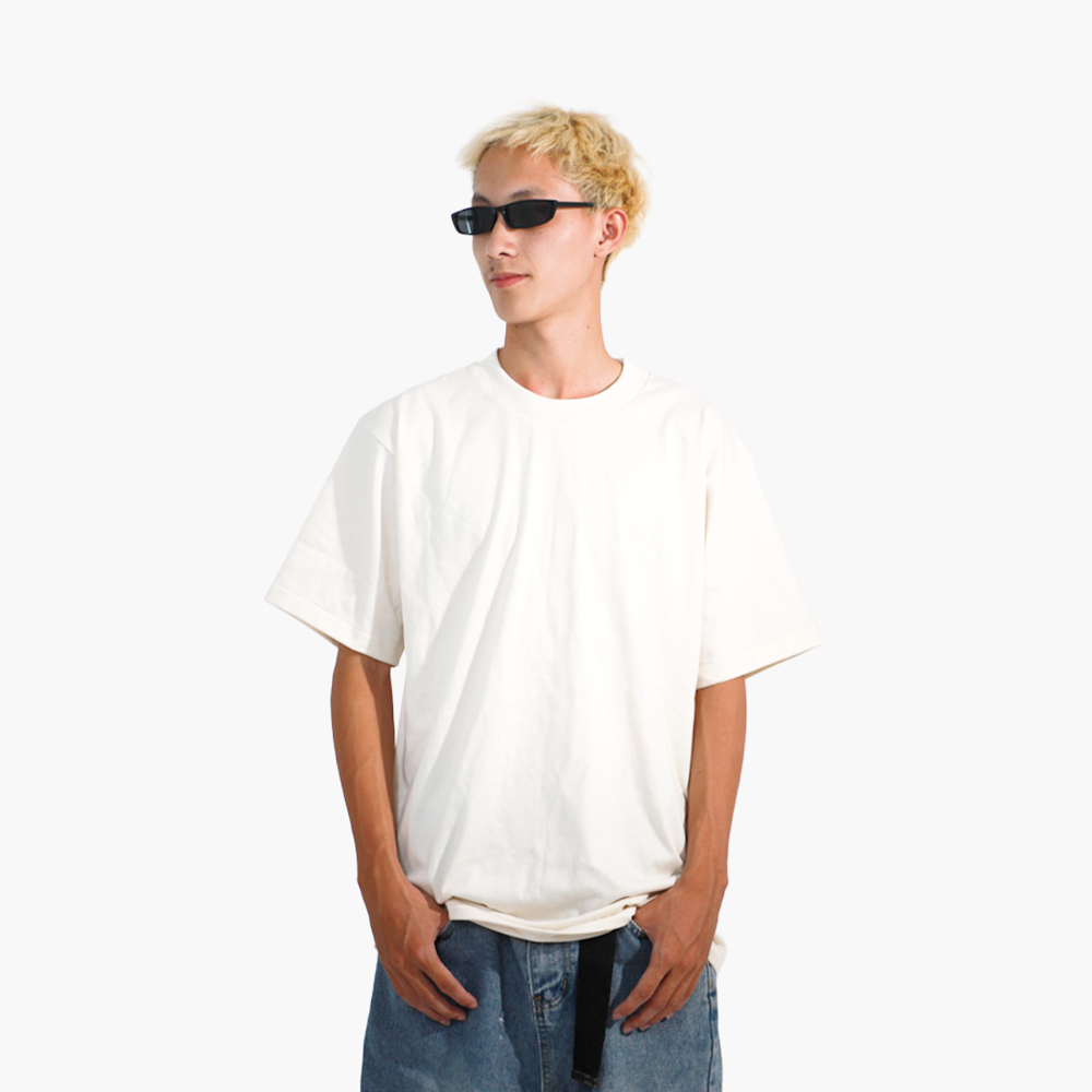รับสกรีนเสื้อ บึงกาฬ รูปคนใส่เสื้อจริง รุ่น SAVAGE OVERSIZE