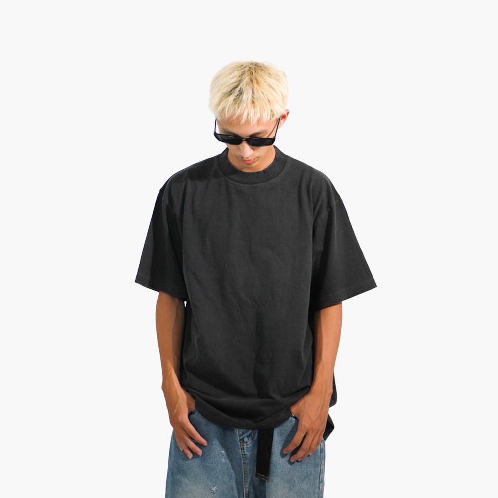สกรีนเสื้อ สุโขทัย รูปคนใส่เสื้อจริง รุ่น SAVAGE OVERSIZE